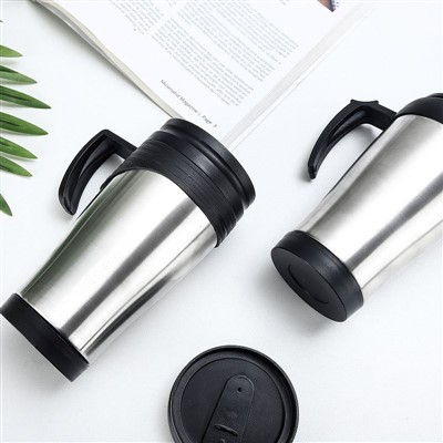 Mug Taistil Plaisteacha le clúdach agus láimhseáil